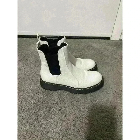 Sincerely Jules White Hippie Slip on Boots Size 8 Chunky Sole - Picture 4 of 9